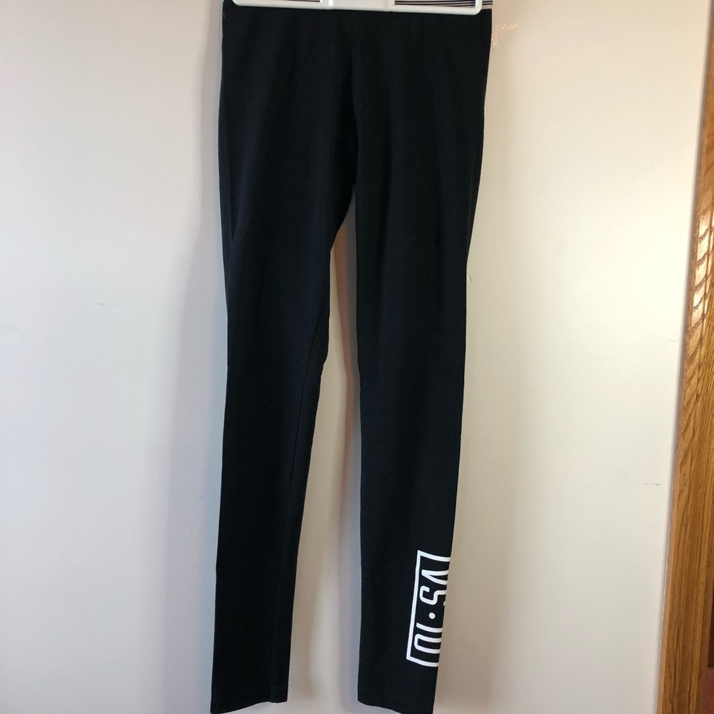 Victoria’s Secret black leggings size small